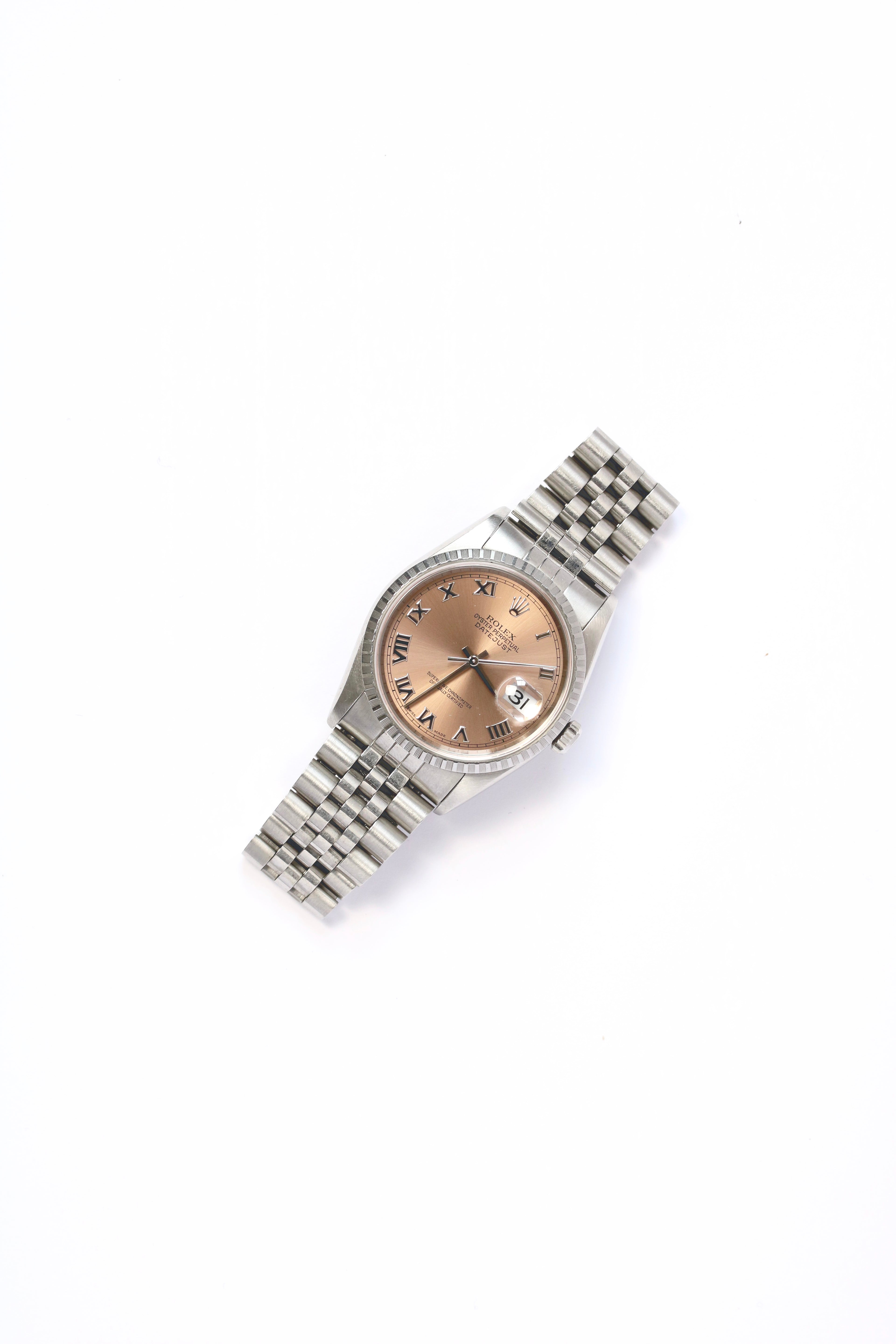 1999 Rolex Datejust 16220 w/ Salmon Dial