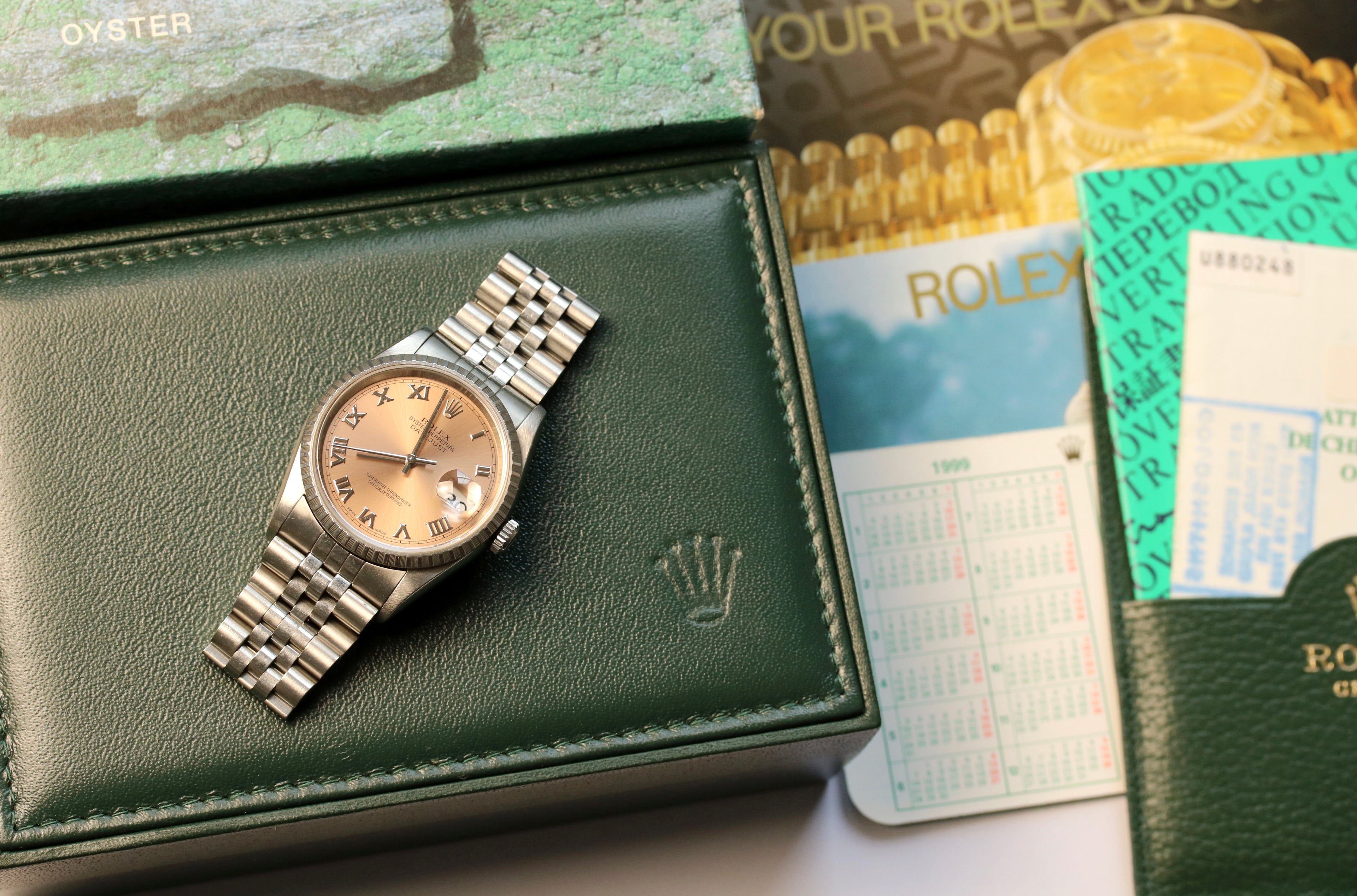 1999 Rolex Datejust 16220 w/ Salmon Dial